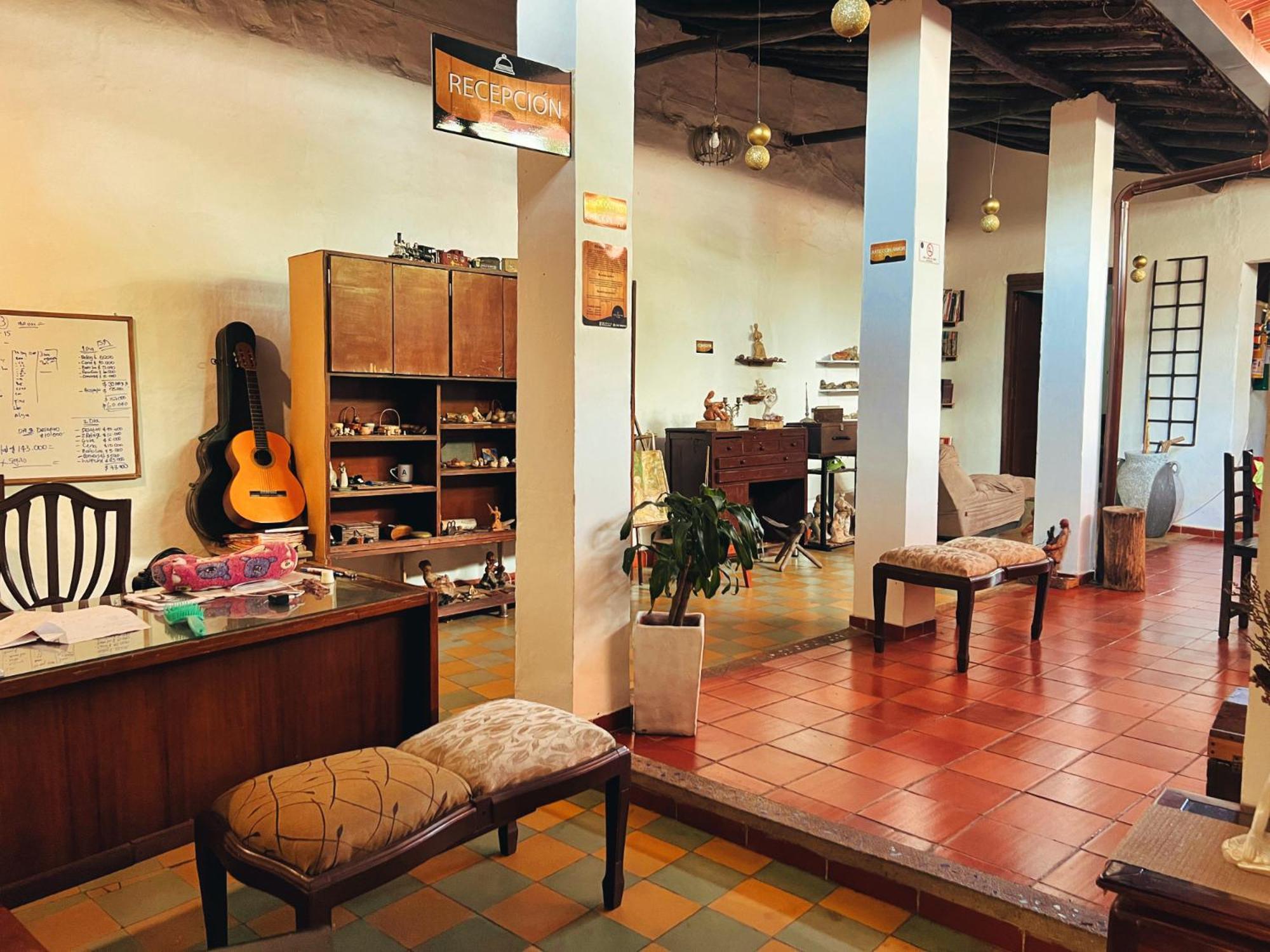 Hotel Solarium Posada Socorro Bagian luar foto